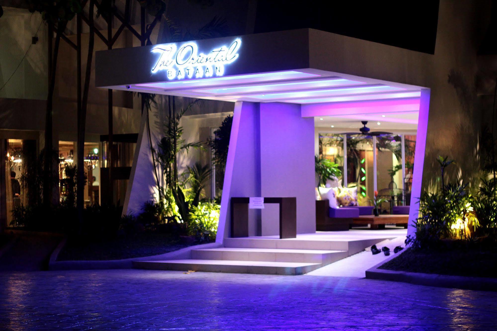מריוולס The Oriental Hotel Bataan מראה חיצוני תמונה